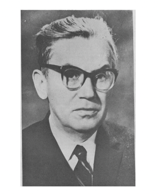 Photo of Professor Yury Maydanik